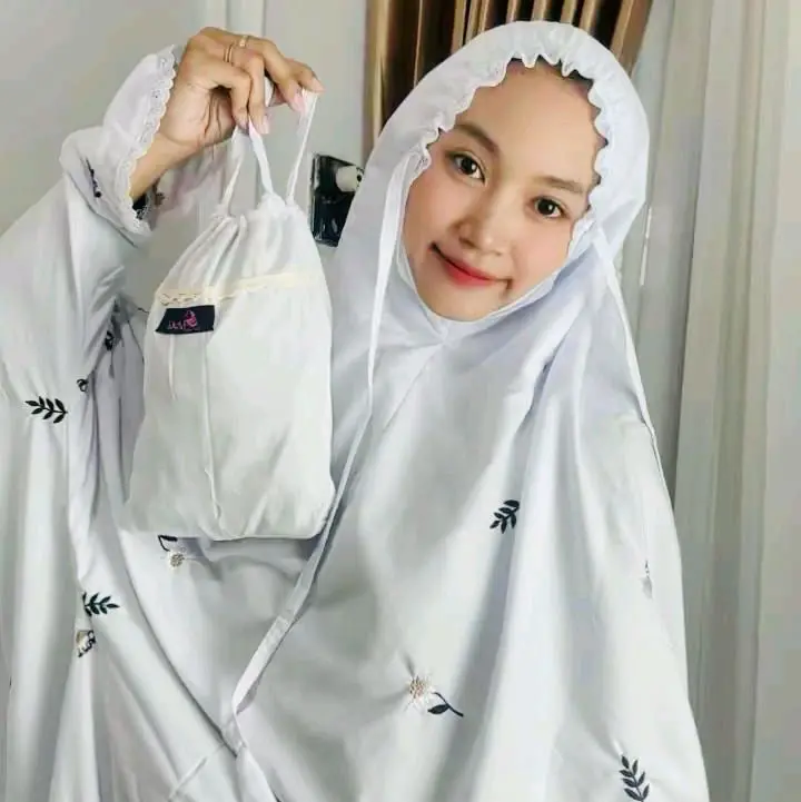 MUKENA TERUSAN BORDIR SERIBU BUNGA MAWAR INDAH