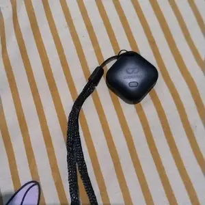 GOOJODOQ AT101 Hanya Support Android GPS Smart Tag Tracker for Android: Locate Lost Items and Pets. (Tidak support iOS)