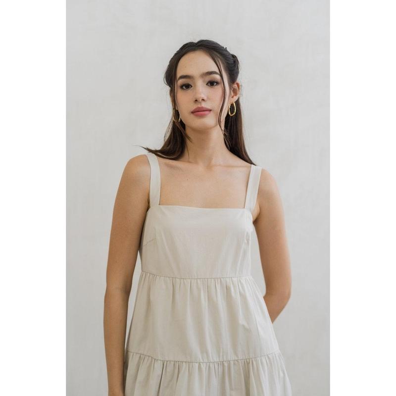 TSW Jean Tiered Midi Dress in Sand 3