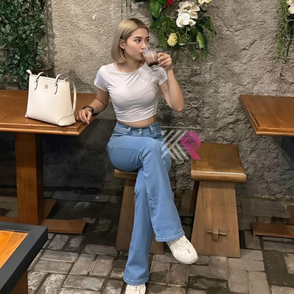 Celana Jeans Cutbray Wanita High Waist Denim Premium Viral Desain Elegan Potongan High Waist Tampilan Ramping Nyaman Dipakai Sepanjang Hari Pilihan Tepat untuk Penampilan Stylish