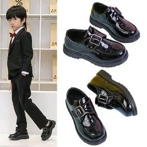Sepatu Formal Anak Laki-laki Kulit Glossy dengan Buckle