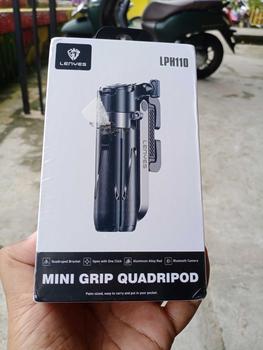 Product Review of LENYES LPH110 Super Mini Tongsis Tripod Stick Selfie Vlog with LED Light Bluetooth Remote Monopod from i**L M**n 🇮**🚴 1