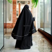 Gambar Alsyahra Exclusive Khimar Syari Handsplit List Gold Cadar Jetblack Size XXL Muslim Kerudung Jilbab Wanita Instan dari Alsyahra Exclusive Kab. Sukabumi 3 Tokopedia