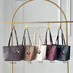 TAS SELEMPANG / SHOULDER BAG NILSYA