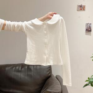 Korean-style pretty women's clothing, white top with Peter Pan collar, long-sleeved T-shirt, suitable as an inner layer T-shirt, beautiful and fashionable autumn 2025, collared cardigan design, slim-fitting top 3825