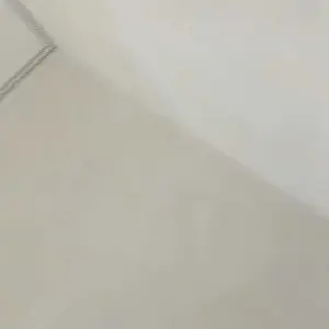 [READY] HONNETE PINK BERRY TONE UP BODY SPRAY MENCERAHKAN KULIT NIACINAMIDE VITAMIN E MELEMBABKAN KULIT