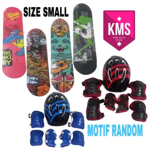 MOTIF RANDOM SKATEBOARD SIZE SMALL PLUS DEKER DAN HELM ALAS PASIR OLAHRAGA OUTDOOR Roda