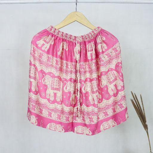 Celana Pendek Wanita Super Jumbo Motif Gajah Mihu Mihu Selutut Hotpants Bigsize Rayon Kulot Shorts Santai Muat Sampai BB 100Kg