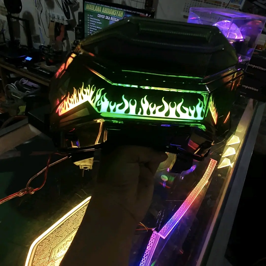 Lampu lazy flames RGB vario 160