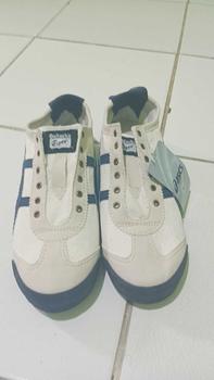 Product Review of Promo Sepatu 0nits Tiger Slip On Sepatu Wanita dan Pria Limited Edisi Terbaik dan Best Seller, Bahan Canvas from Y**e 2