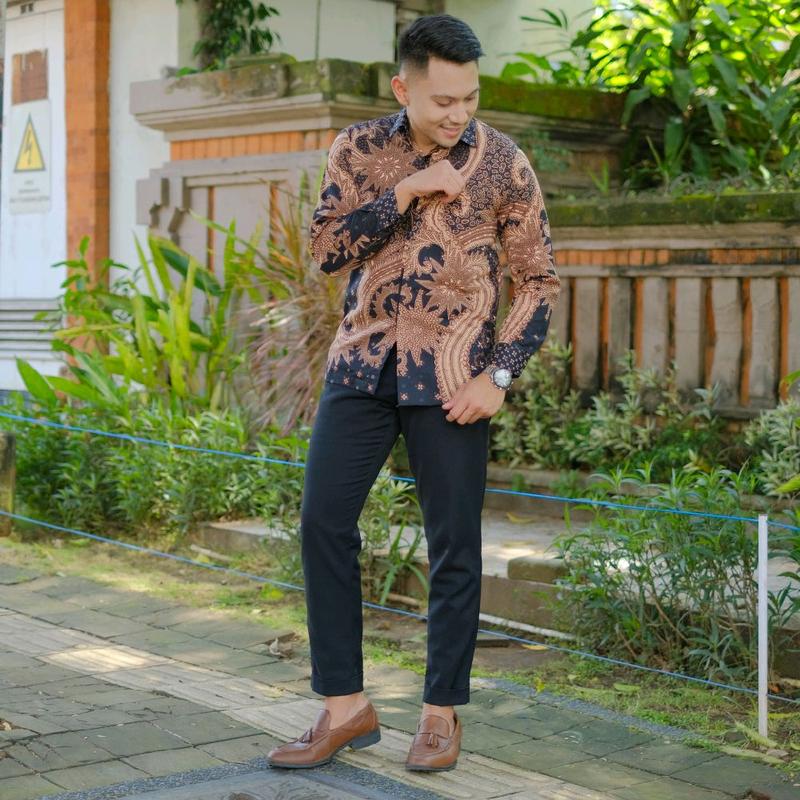 Batik Solo Trendy - Amarta Kemeja slimfit baju pria kemeja lengan panjang lapis furing katun murah | Kemeja Batik Pria Lengan Panjang | Kemeja Batik Kondangan Cowok 5