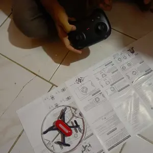 DRONE Q07 mini Leesafe Drone Quadcopter LED anak-anak, Drone Mini RC tahan ketinggian 2.4Ghz