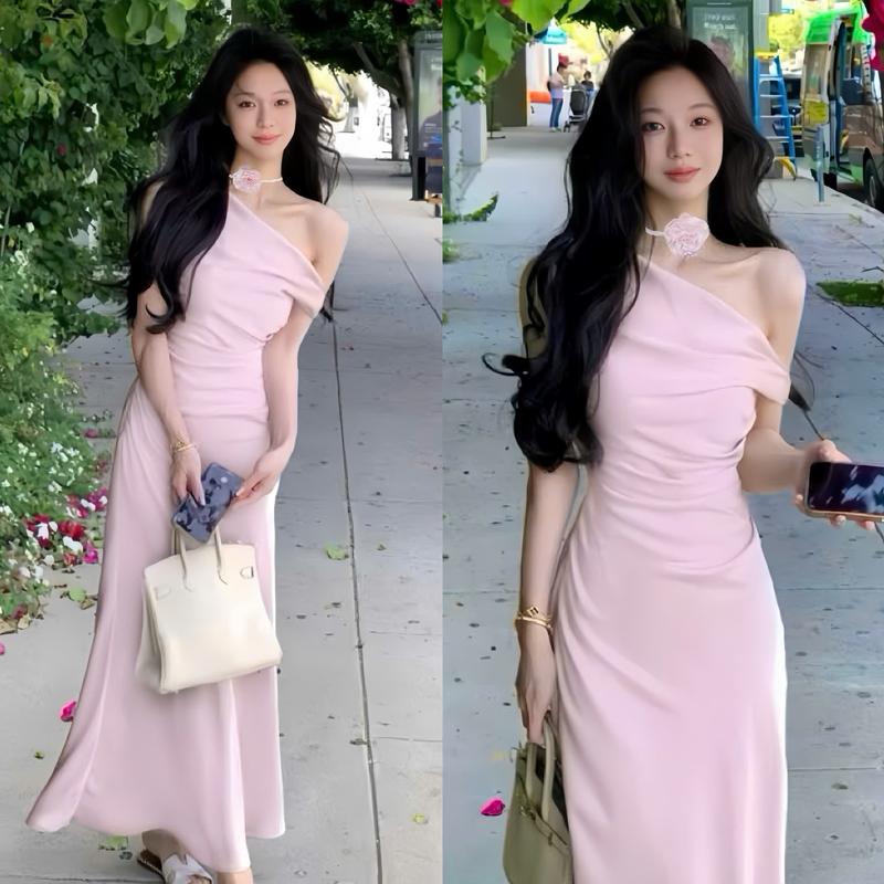 Đầm lụa nữ thiết kế [NEW] EMME V2073 trễ vai xếp ly dáng đuôi cá dài top đầm lụa ( kèm dây hoa ) - THANH TỰ