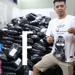 Koleksi Gudang FasionF Bandung Kaos Campur