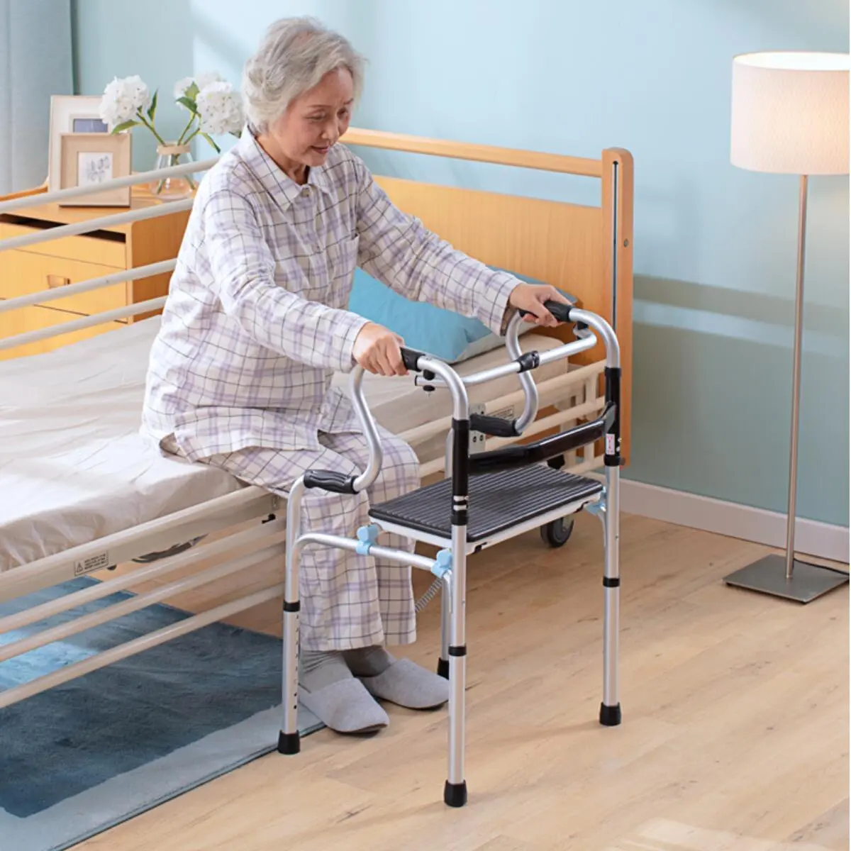 3 in 1 Height Adjustable Foldable Elderly Walking Frame Toilet Support Shower Chair