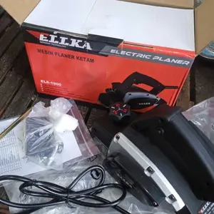 ELLKA Mesin Planer Serut Kayu Listrik 780 Watt 220V-260V Kecepatan 16000rpm Ukuran 82mm Garansi 2 Tahun Hitam