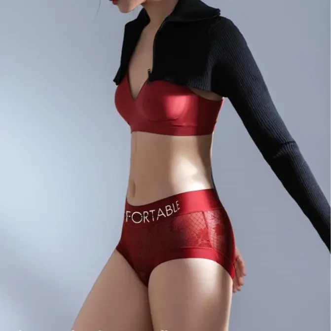 Lace panties that can show off your good figure at any age