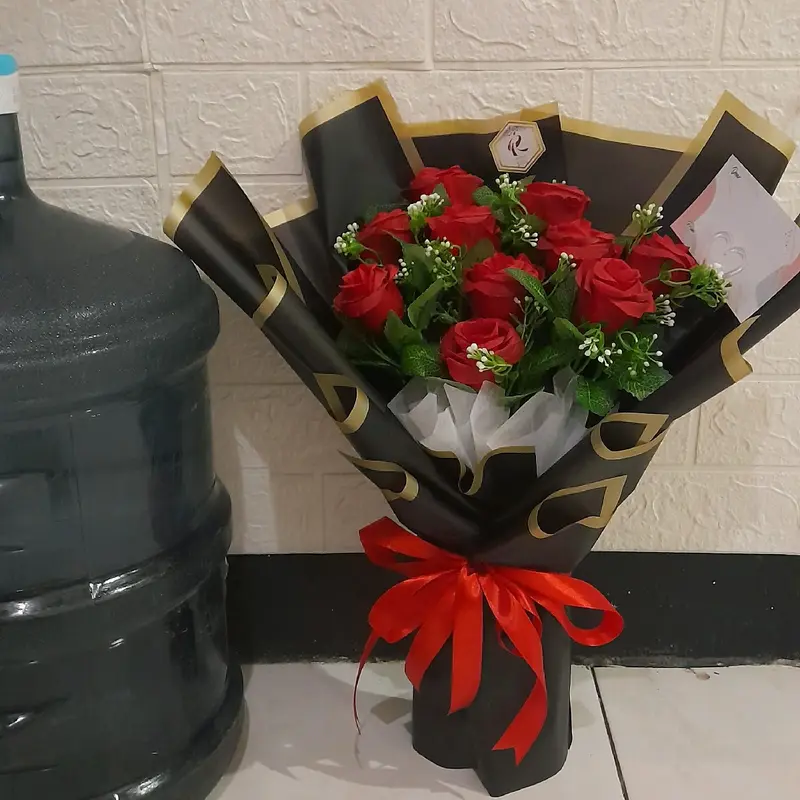 Buket Bunga Mawar Merah (putik )/Buket Wisuda/Buket Tunanagan ( 4 ) 3