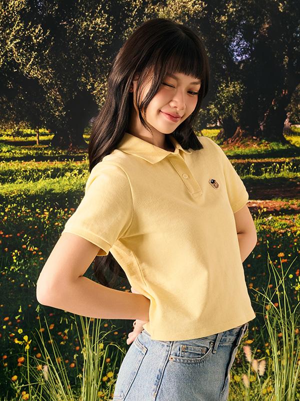 WHOAU Áo thun Steve Crop Collar T-Shirt_WHHAF2411F