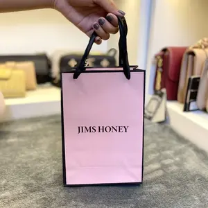 Paper bag by jimshoney tas hadiah