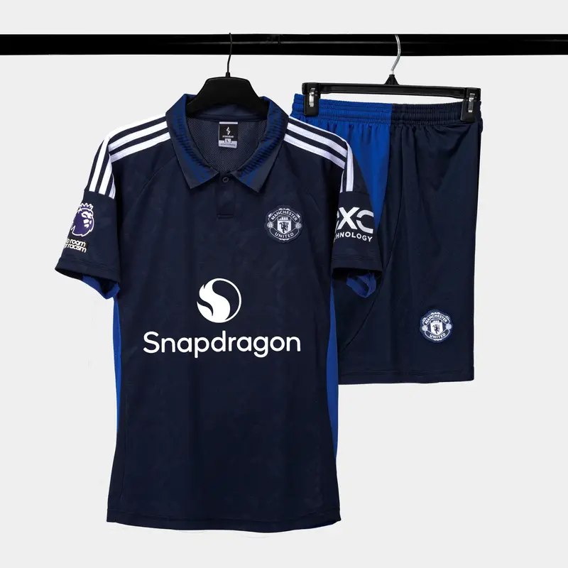Bộ Quần Áo Bóng Đá Man United Đỏ SS25- Chính Hãng Strivend - Sport - Trang Phục Nam - Đá Banh - Chạy Bộ - Tập Gym - Top 0