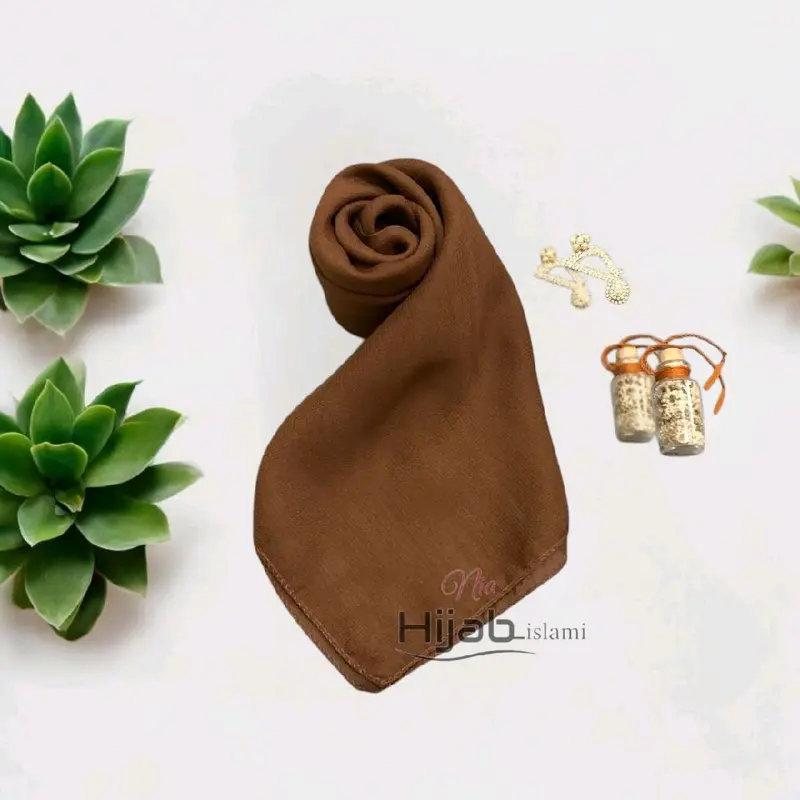 Jilbab bella square segiempat Pollycotton 110x110 3