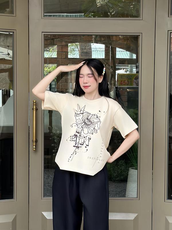 Áo thun, Áo phông local brand THE WEINS, mẫu Inspiring Flower, áo thun form rộng , cổ tròn basic, form oversized, vải  cotton compact extra co giãn 2 chiều thấm hút chất lượng cao cho nam, nữ Menswear 6
