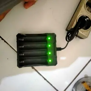 JEMPOL Pengisi Daya Baterai 18650 Litium Aman Dan Efisien, Pengisi Daya Otomatis Berhenti Saat Penuh Dilengkapi Dengan Colokan, Pengisi Daya Pengisian Cepat Baterai 18650