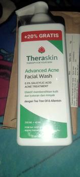 Product Review of Theraskin BPOM Advanced Acne Facial Wash - Sabun Wajah Cair untuk Kulit Berjerawat dan Bruntusan dengan Salicylic Acid dan Allantoin from C**a c**🗿 1