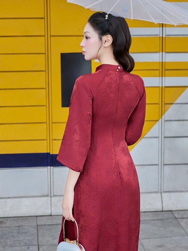 Set Áo Dài Tết Cách Tân – Lụa Tơ Tằm, Thiết Kế Bốn Tà, Mặc Đẹp Dự Tiệc Du Xuân MioLady | BigBuy360 - bigbuy360.vn