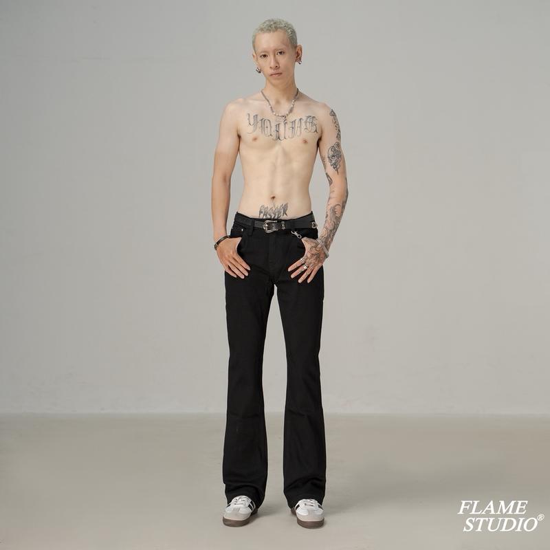Flare Denim In Black - Quần Jeans Nam Ống Loe màu Đen Menswear quần jeans