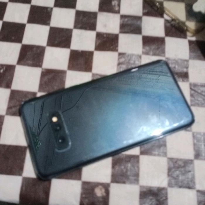 samsung s10e 6/128 ex inter all op box ada minus casan ilang