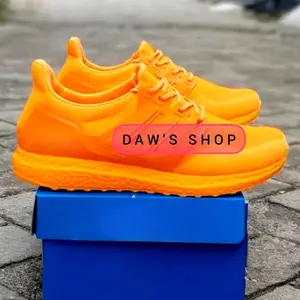 Sepatu Lari Wanita Terbaru Olahraga Jogging Senam Yoga Lentur dan Empuk Bahan Double Mesh Berjaring