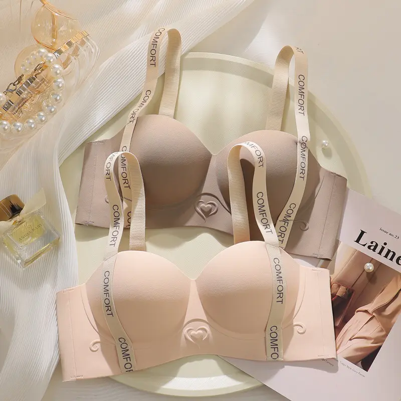 Sexy lingerie women's small breasts gathered to show large soft support bra on the support without steel ring without traces underwear