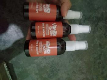 Product Review of [PROMO] BELI 2 GRATIS 1 DEODORANT NATURAL SPRAY TAWAS MENGURANGI BAU BADAN COD - deodorant spray deodorant Ketiak from d**9 1