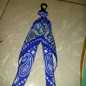 SnapHook Charm Bag - Aksesori Tas Unik dengan Desain Beragam untuk Gaya Anda LOWEST POINT