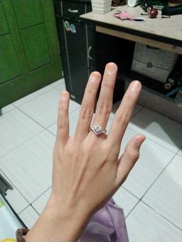 Product Review of OS2-R29 Cincin Wanita Permata Shiny Jewelry Garansi 1 Tahun Free Box COD Perhiasan Aksesoris Gift Anniversary Pacar Pasangan Cewek Cewe Kado Istri Ulang tahun Anti Karat Luntur High Quality Grade VVS1 5A Original Store R29 from a**🦋 0