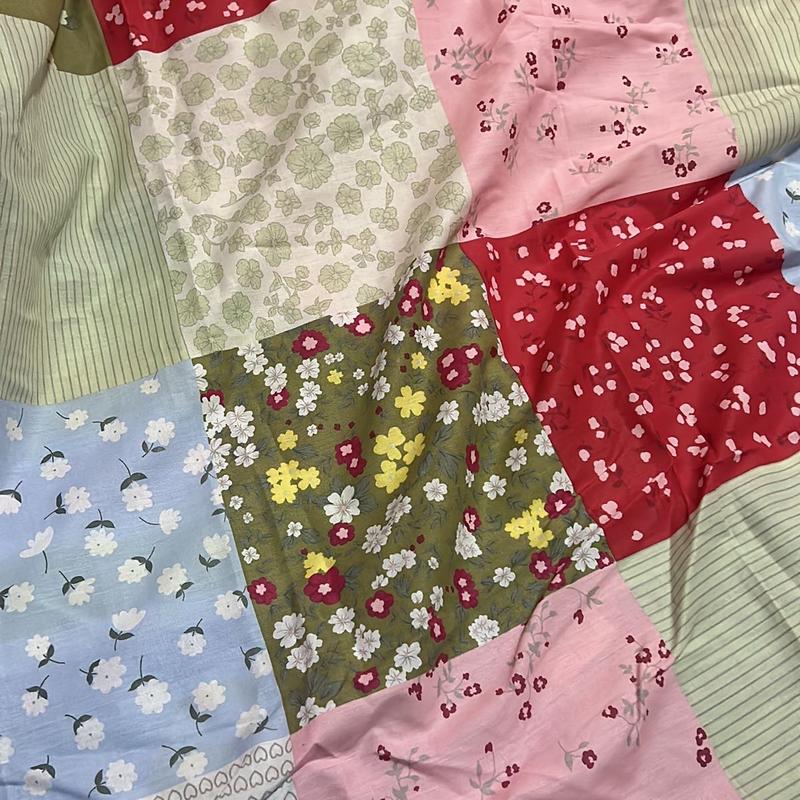 Seprai motif bunga bunga lengkap dengan sarung bantal 1
