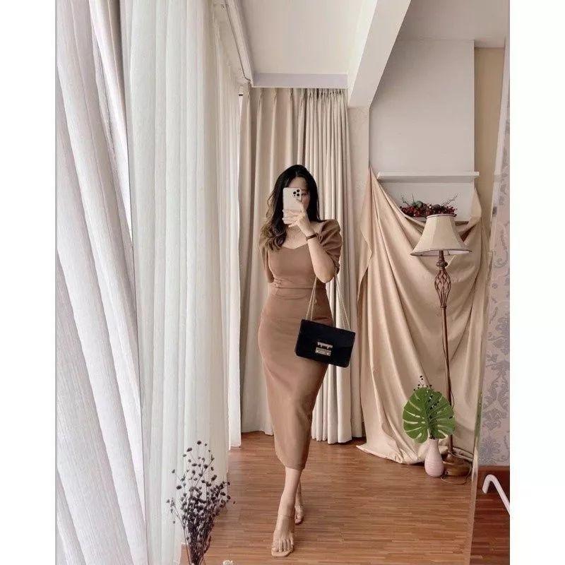 Aira Sabrina Dress Scuba Wanita dengan Model Leher Sabrina dan Tangan Karet 8