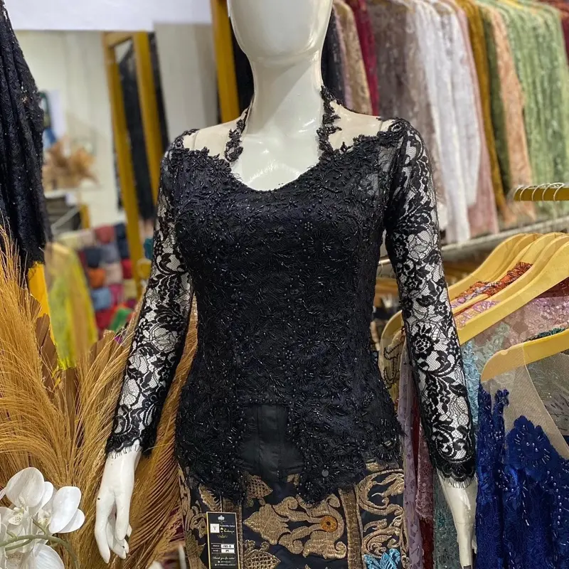 Kebaya Modifikasi Metalic Full Payet Depan