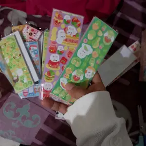 60/100lembar Berbagai Kartun Shiny Stiker Set Mahasiswa Hias DIY Bahan Stiker Korea Sticker Dekor Photocard Kertas