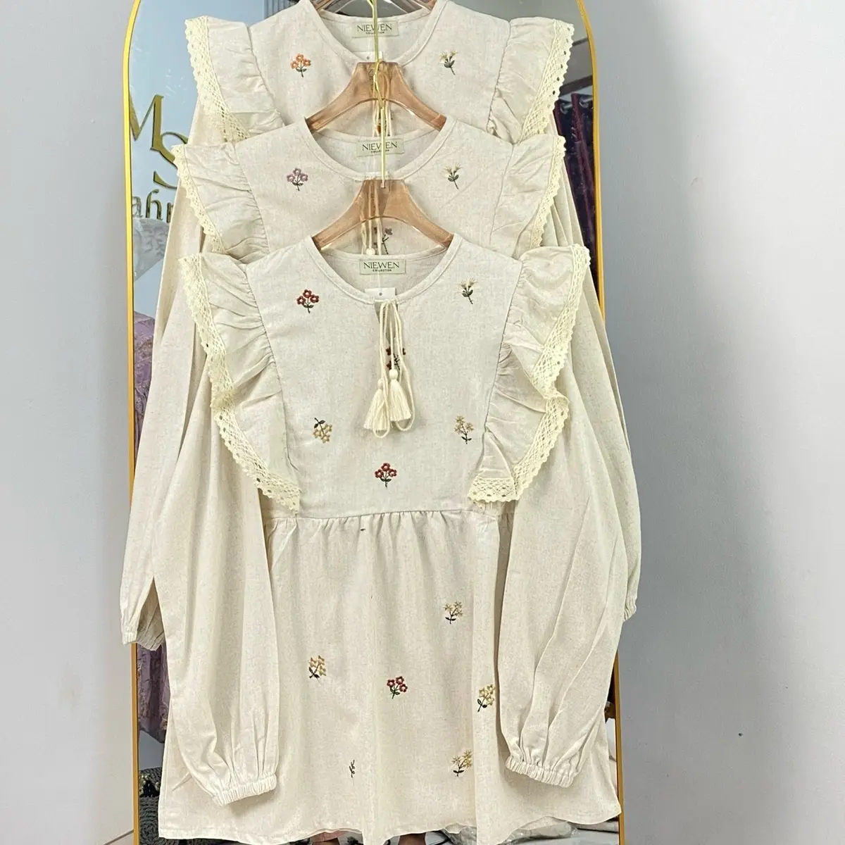 ATASAN BLOUSE MOTIF BORDIR PREMIUM BKK ORI ATASAN WANITA KEKINIAN