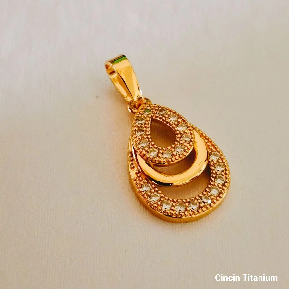 Aksesoris Liontin Titanium Elegan Perhiasan Wanita Dewasa