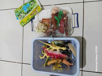 Product Review of [COD]Paket Dunia Dinosaurus Tyrannosaurus Rex Besar Dunia Dinosaurus Mainan Anak Laki-laki dan Perempuan Model Plastik Simulasi Toy from u**6 1