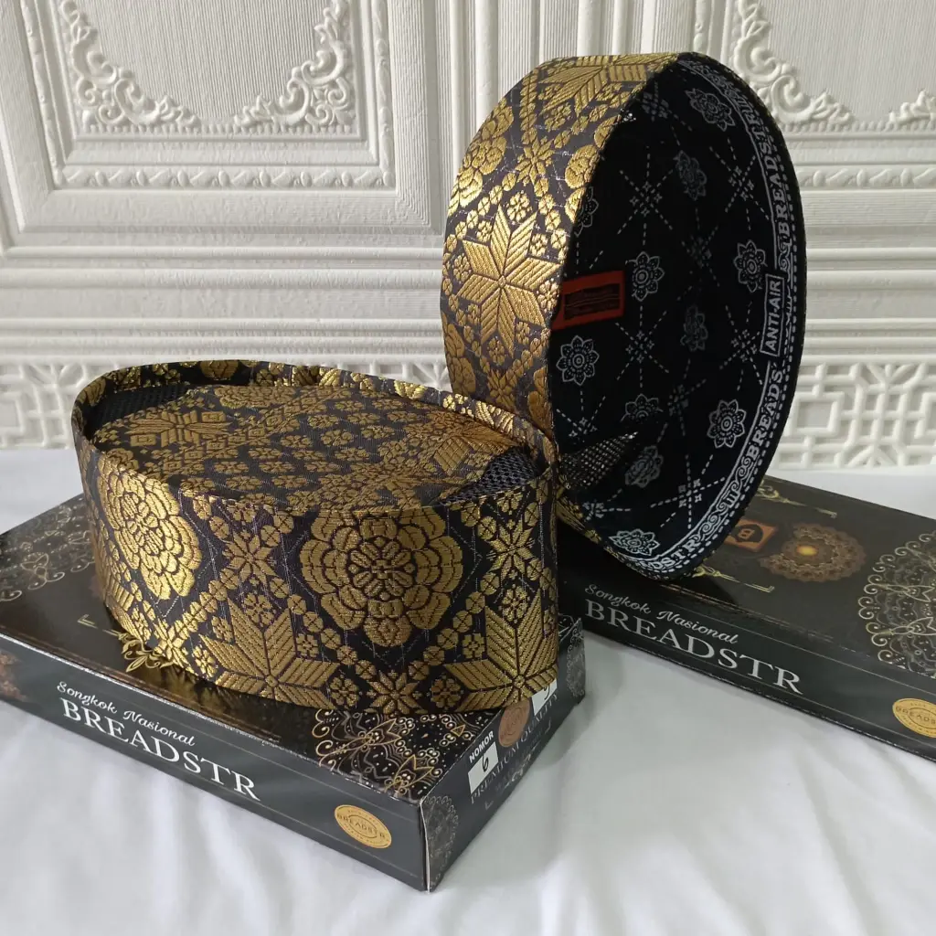 HITAM The First Black Gold Thread In Indonesia, 9cm High Quality Waterproof Quality Guaranteed Durable And Long Lasting BREADSTR Brand - Modern Quality muslim Men's Caps