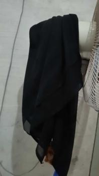 Product Review of HIJAB PARIS JADUL VARISHA/ HIJAB PARIS SEGI EMPAT from Y**a 0
