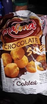 Product Review of COD Soes Coklat Cokelat/strawberry/ 500g/1kg /Update kemasan terbaru / merek baru/Malona/ mix rasa/halal Kue Sus Kering Isi soes coklat lumer 1 kgr Enak Murah （Cemilan keluarga, cocok untuk dewasa dan anak-anak） Chocolate Food Makanan Snack Manis from S**7 2