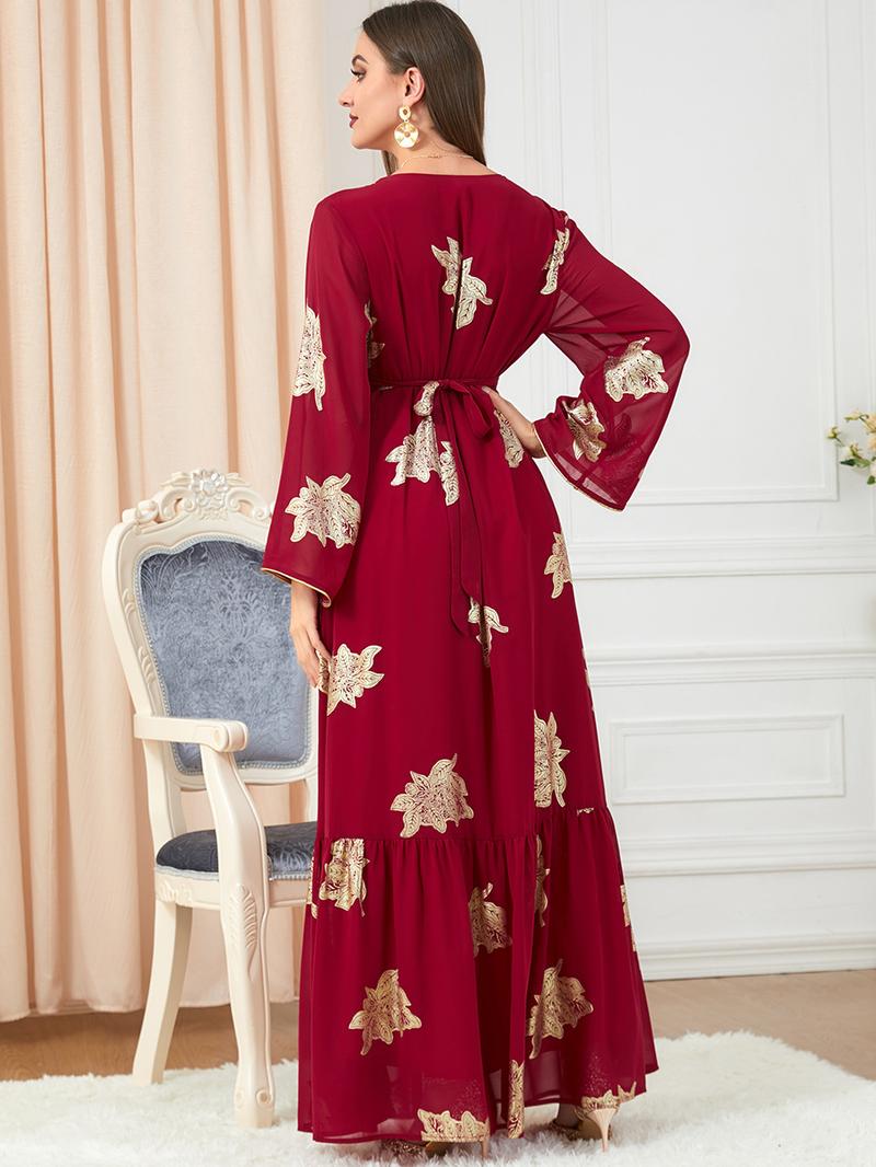 Product Introduction of Baju Raya Middle East Dubai Muslim women's clothing with belt abaya fashion high-end hot stamping dress 7