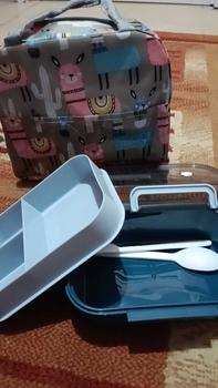 Product Review of 2IN1 KOTAK MAKAN SET !!! Tempat Makan 2 Tingkat 3 Sekat Anti Tumpah Dengan Tas Bekal Bermotif I Lunch Box Susun Free Sendok Garpu Portable I BPA Free from i**m 3