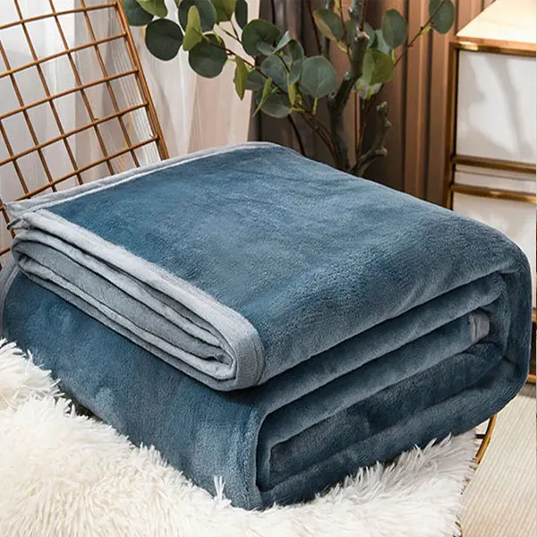 Chăn Nhung tuyết siêu mềm mịn ,1.8kg2mX2m3 mùa thu mùa đông đắp cực ấm nặng chăn  nhung 2mx2m3.   1.8kg 4